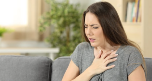 Bệnh nhân hay bị ợ hơi, ợ chua, xảy ra từng cơn hoặc liên tục