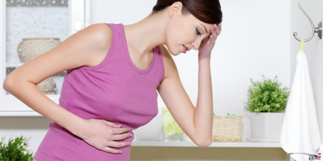 Nồng độ hormone progesterone tăng có thể khiến bà bầu ợ chua khi mang thai